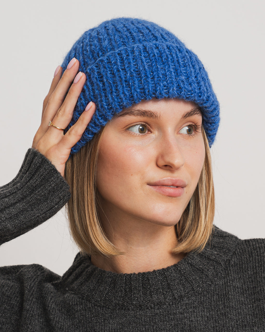 Czapka DARLA - Kobaltowa