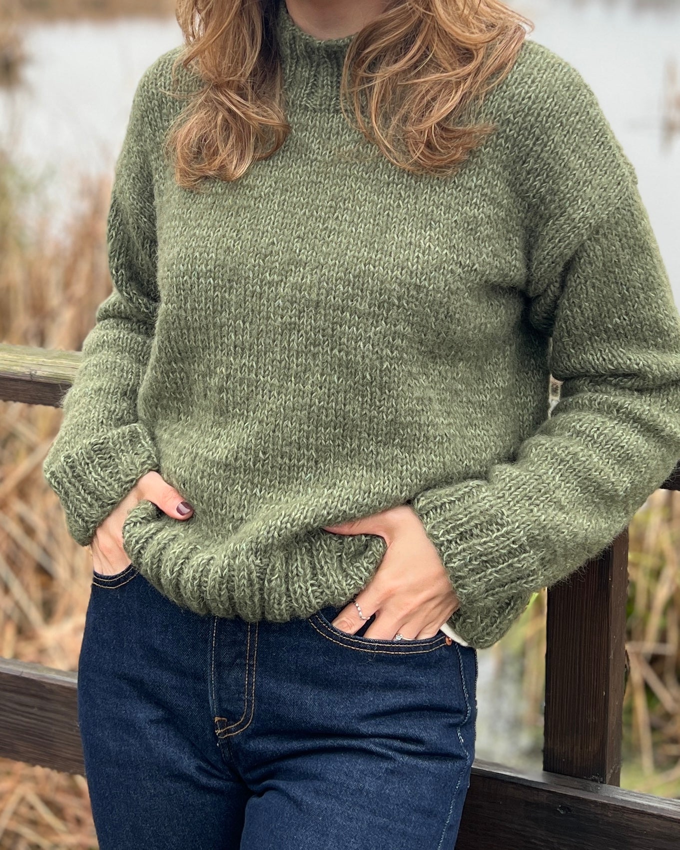 Sweter DITA - Oliwkowy