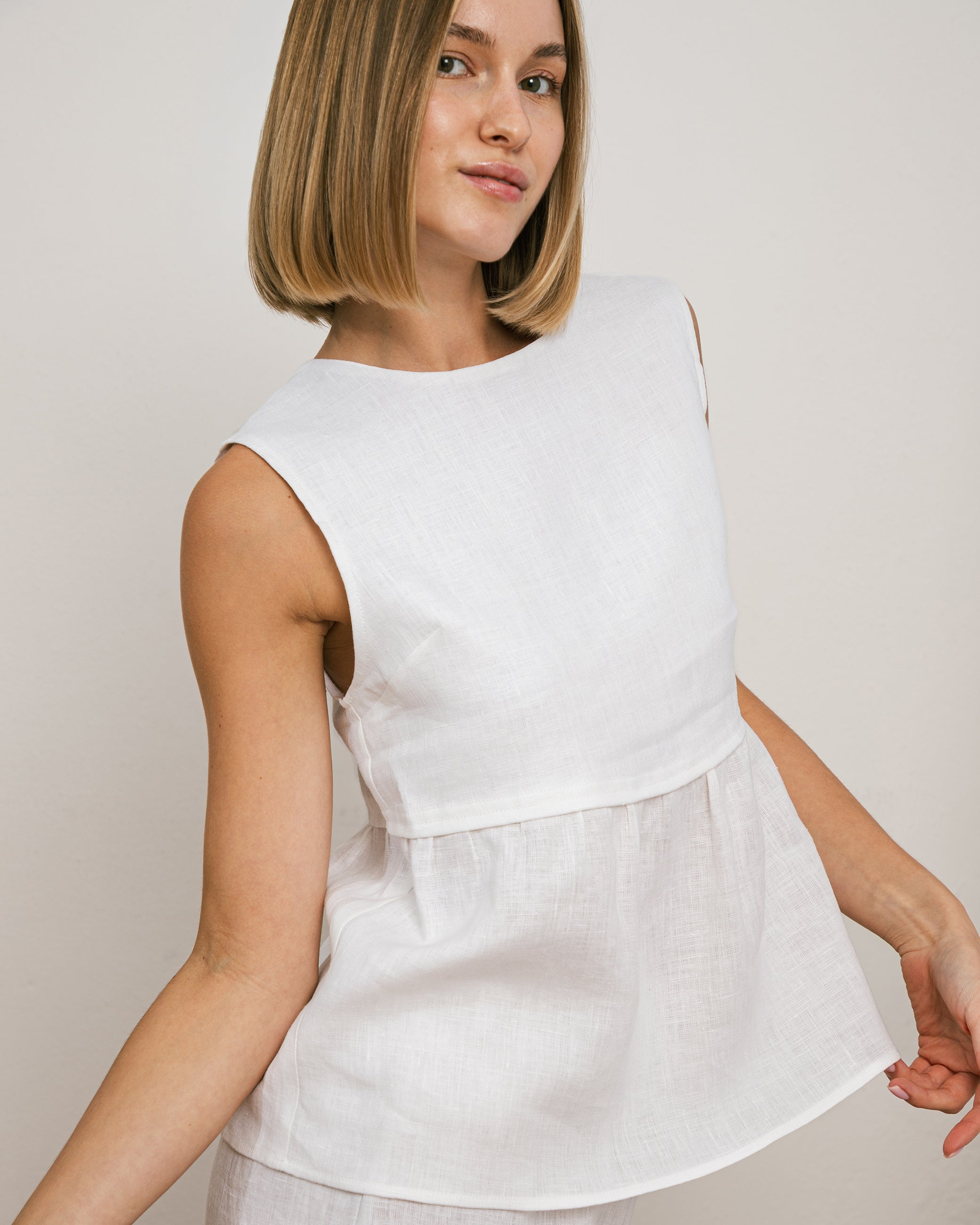 Bluzka NALA – biała – 100% len