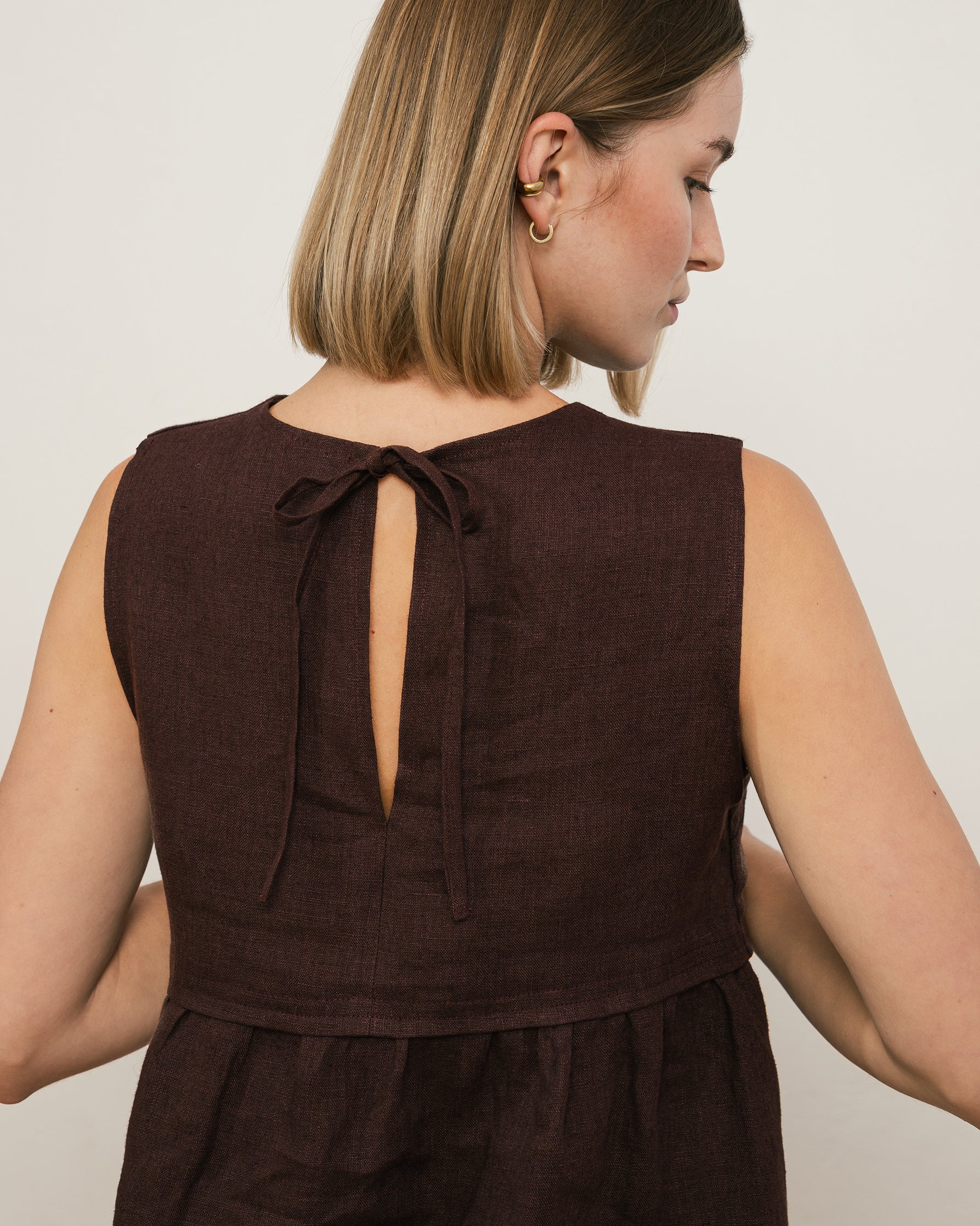 Bluzka NALA – czekoladowa – 100% len